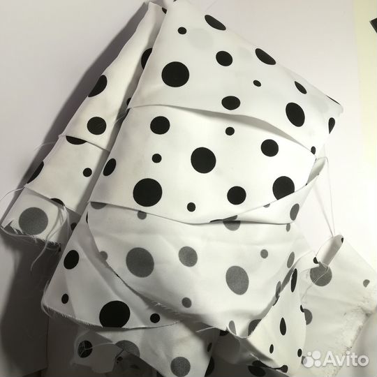 Ткань в горошек