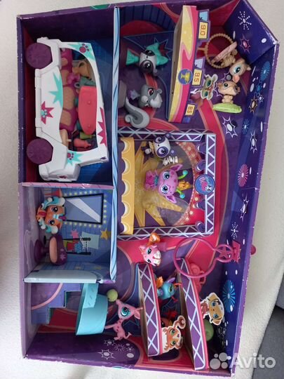 Littlest pet shop