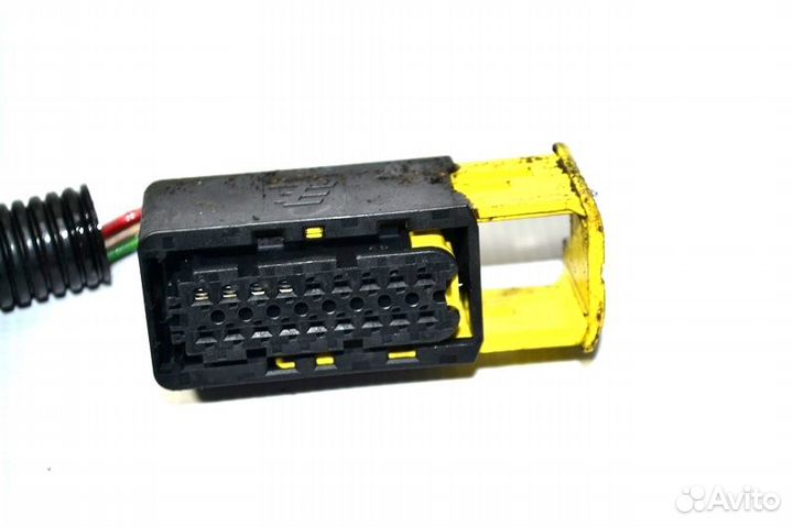 Электропроводка / Штекеры, другие volvo FH (01.12)