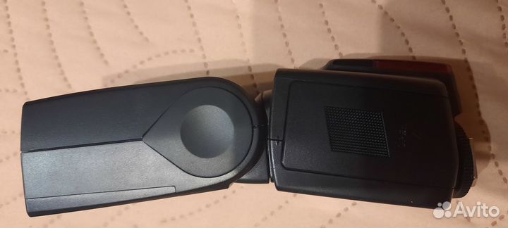 Вспышка yongnuo 568EX II