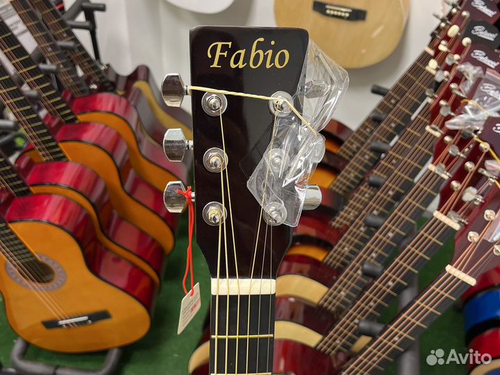 Классическая гитара Fabio