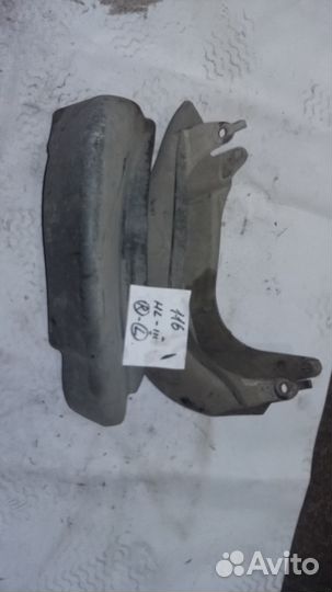 Toyota Highlander 3 пыльник 487370E010