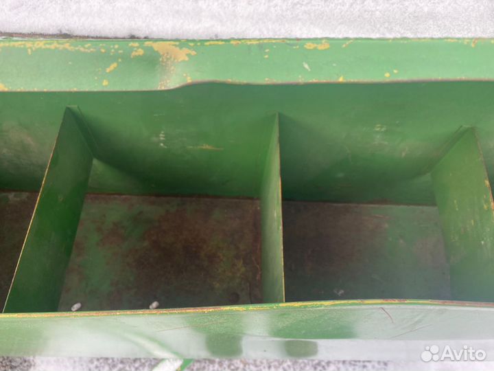 Пресс-подборщик John Deere 330, 2001