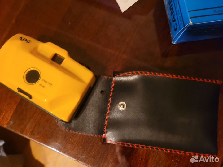 Пленочный фотоаппарат