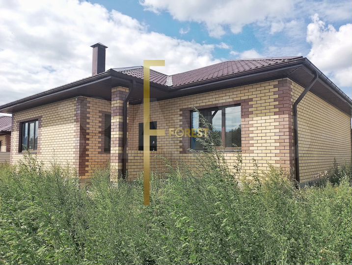 Коттедж 130,5 м² на участке 10 сот.