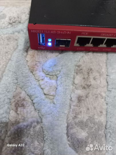 Mikrotik routerboard RB201 1 UiAS-2HnD-IN