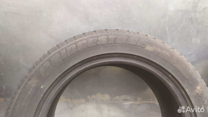 Bridgestone Ice Cruiser 7000 205/55 R16 91T