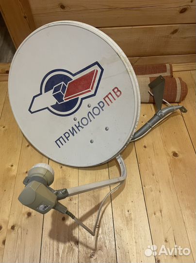 Антенна спутниковая