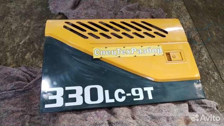 Дверь бокового отсека экскаватора Hyundai R330-9