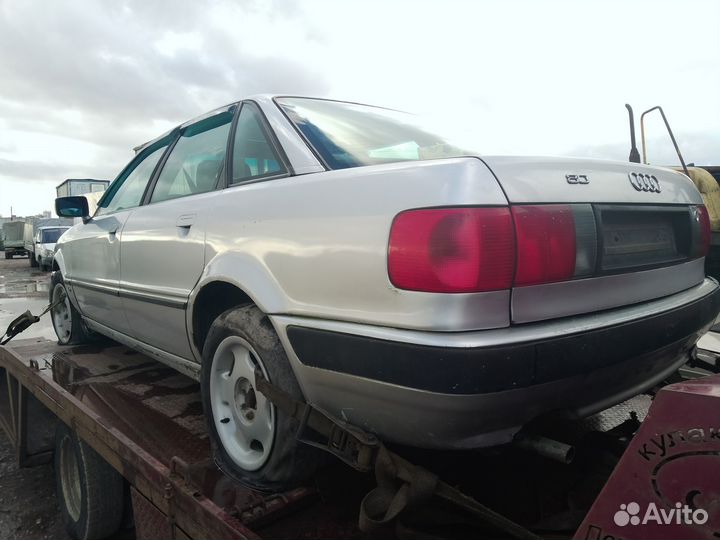 Разбор на запчасти Audi 80 (B4)