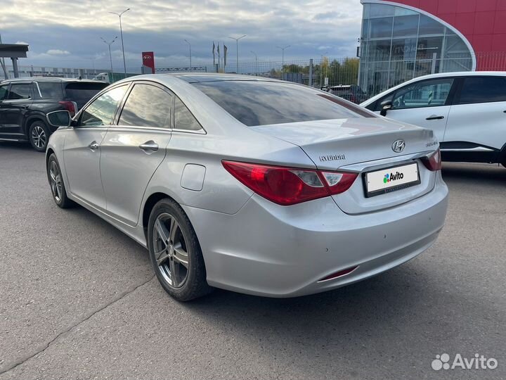 Hyundai Sonata 2.4 AT, 2011, 295 925 км