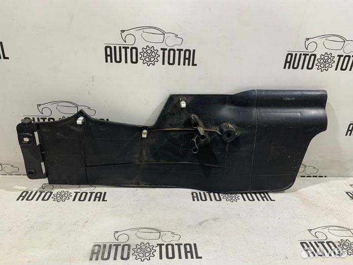 Накладка центральной консоли левая Mitsubishi