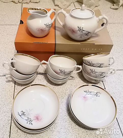 Чайный сервиз Хризантема