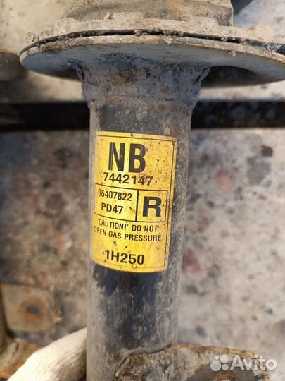 Стойка задняя chevrolet lacetti