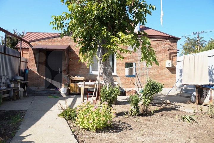 Дом 45 м² на участке 2 сот.