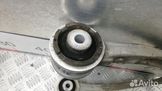 Рычаг передний верхний левый mercedes benz S-class