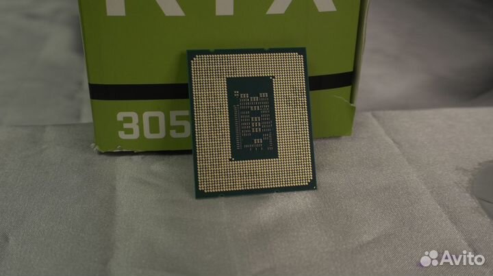 Новый процессор Intel Core i3-12100f