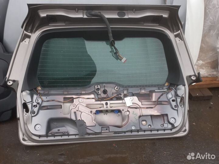 Крышка багажника для Volvo XC70 с 2010-2015 год