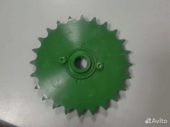 Звездочка John Deere IDG M7