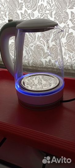 Чайник электрический стеклянный новый