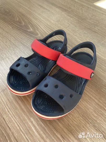 Сандалии Crocs c9