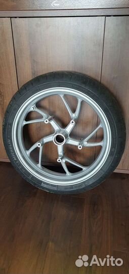 Переднее колесо BMW K1200S в сборе