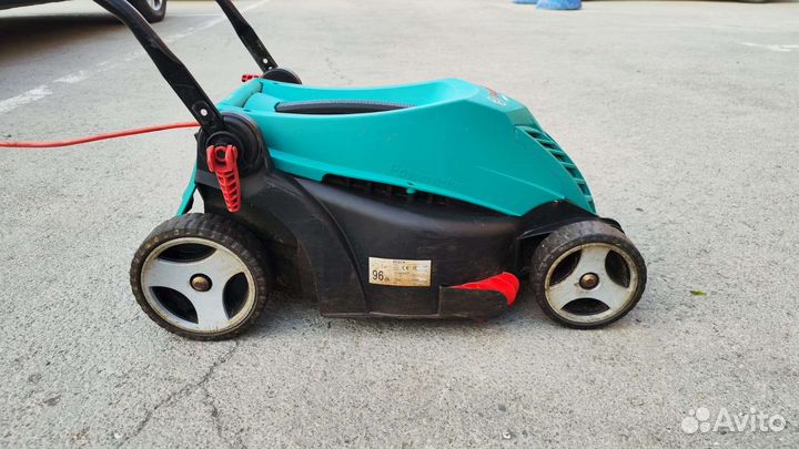 Газонокосилка Bosch ARM Rotak 34. Германия