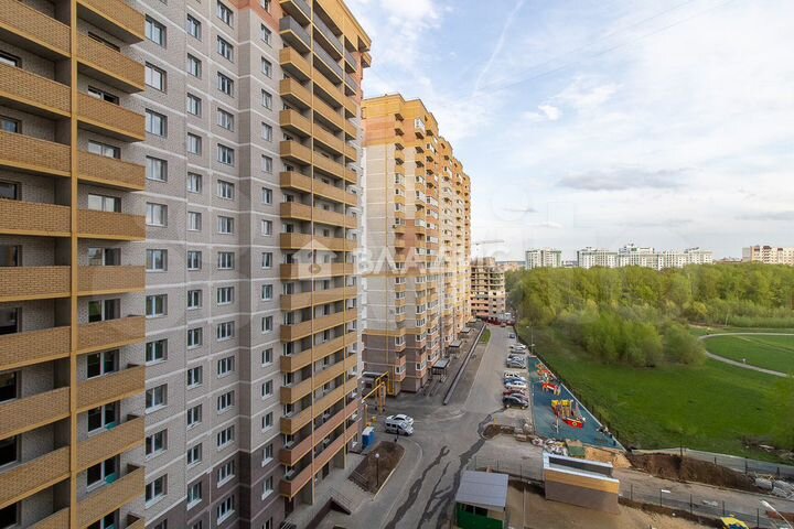 2-к. квартира, 66 м², 9/19 эт.
