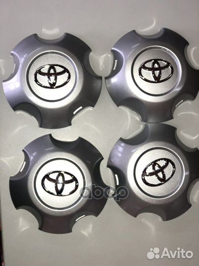 Заглушка колёсного диска 4260B60030 toyota