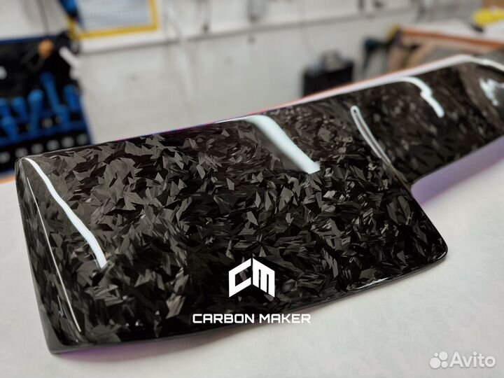 Ламинация деталей карбоном