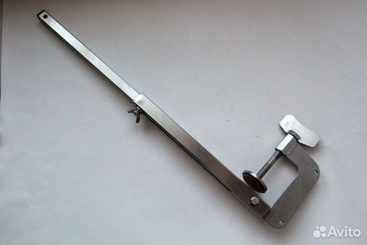 Струбцина крепления датчика эхолота (прямая)