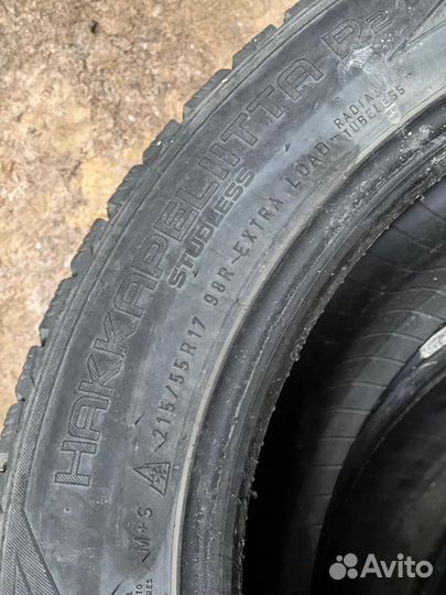 Nokian Tyres Hakkapeliitta R2 215/55 R17 98R