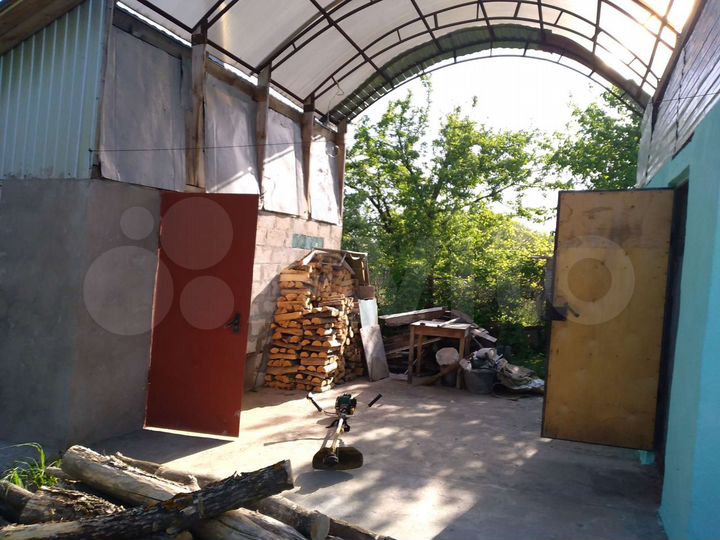 Дача 20 м² на участке 5 сот.