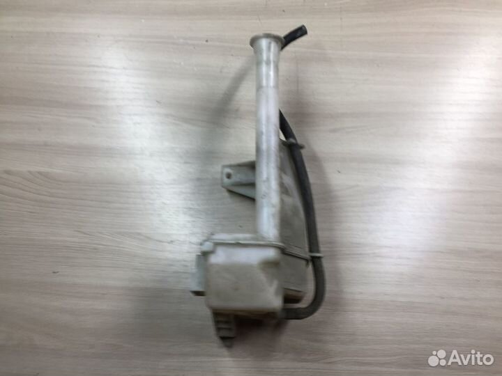 Бачок расширительный Mazda Demio DY с2002-2007г Де