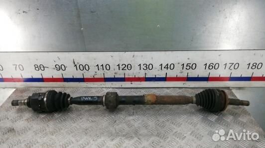 Привод передний правый toyota auris E150 (PUK09N10