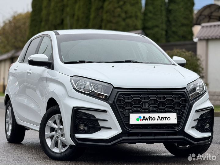 LADA XRAY 1.6 МТ, 2017, 75 000 км