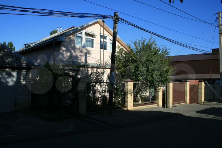 Дом 177 м² на участке 4,5 сот.