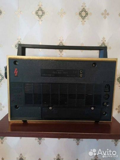 Ретро-приемник ''Океан - 209 '' с фм и 3 Мгц. СССР