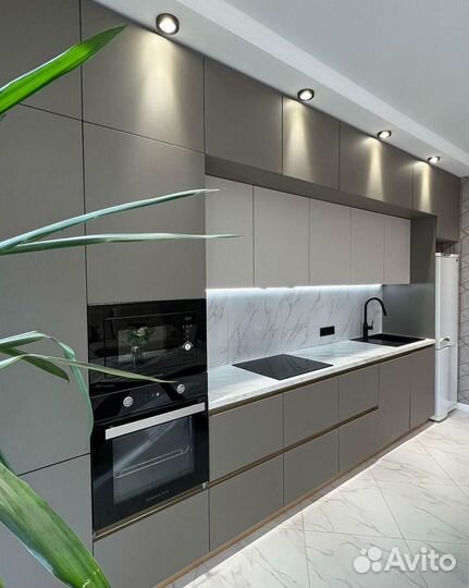 Кухонный гарнитур на заказ в рассрочку