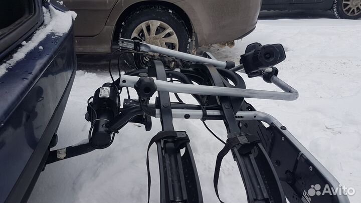 Велобагажник на фаркоп thule ER940