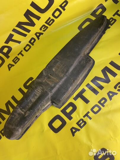 Уплотнитель крыла передний правый Lifan X60