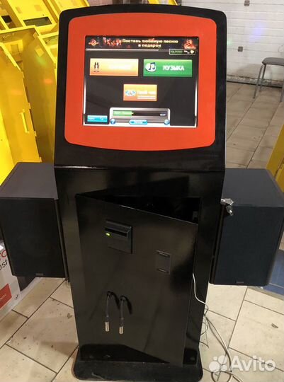 Музыкальный автомат с акустикой 2.0