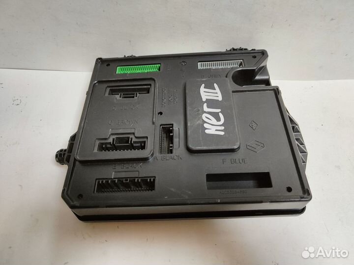 Блок комфорта (коммут.салона) Megane 3 284B13208R