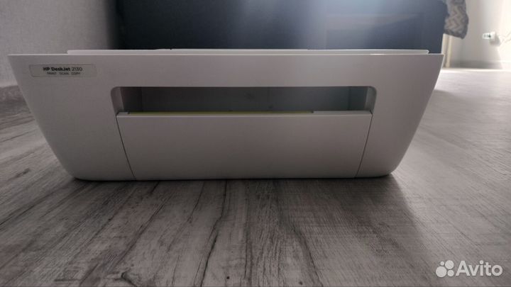 Цветное струйное мфу (принтер) HP DeskJet 2130