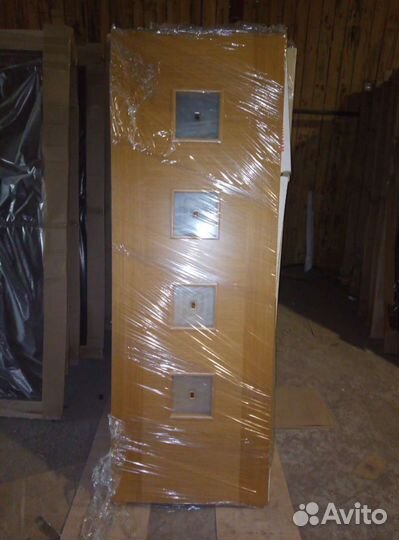 Дверь межкомнатные. Выставочные образцы