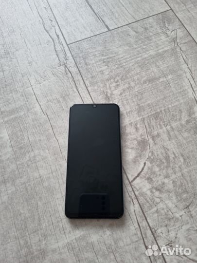 Samsung Galaxy A50, 4/64 ГБ