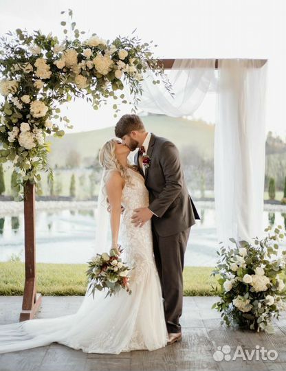 Свадьба живыми цветами