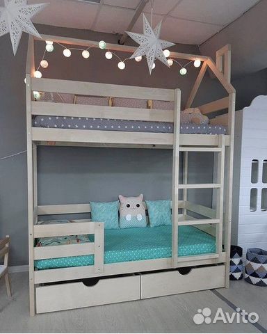 Двухъярусный кровать домик из массива березы