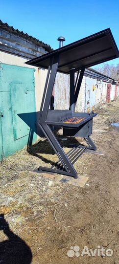 Мангал с печью под казан и крышей