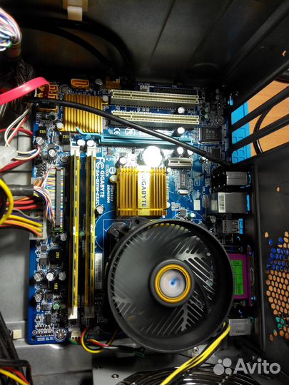 Комплект 4 ядра 4 гига (плата+проц+память+кулер)
